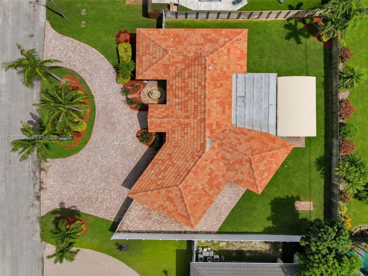 2756 NE 33rd St, Fort Lauderdale, FL 33306 Photo