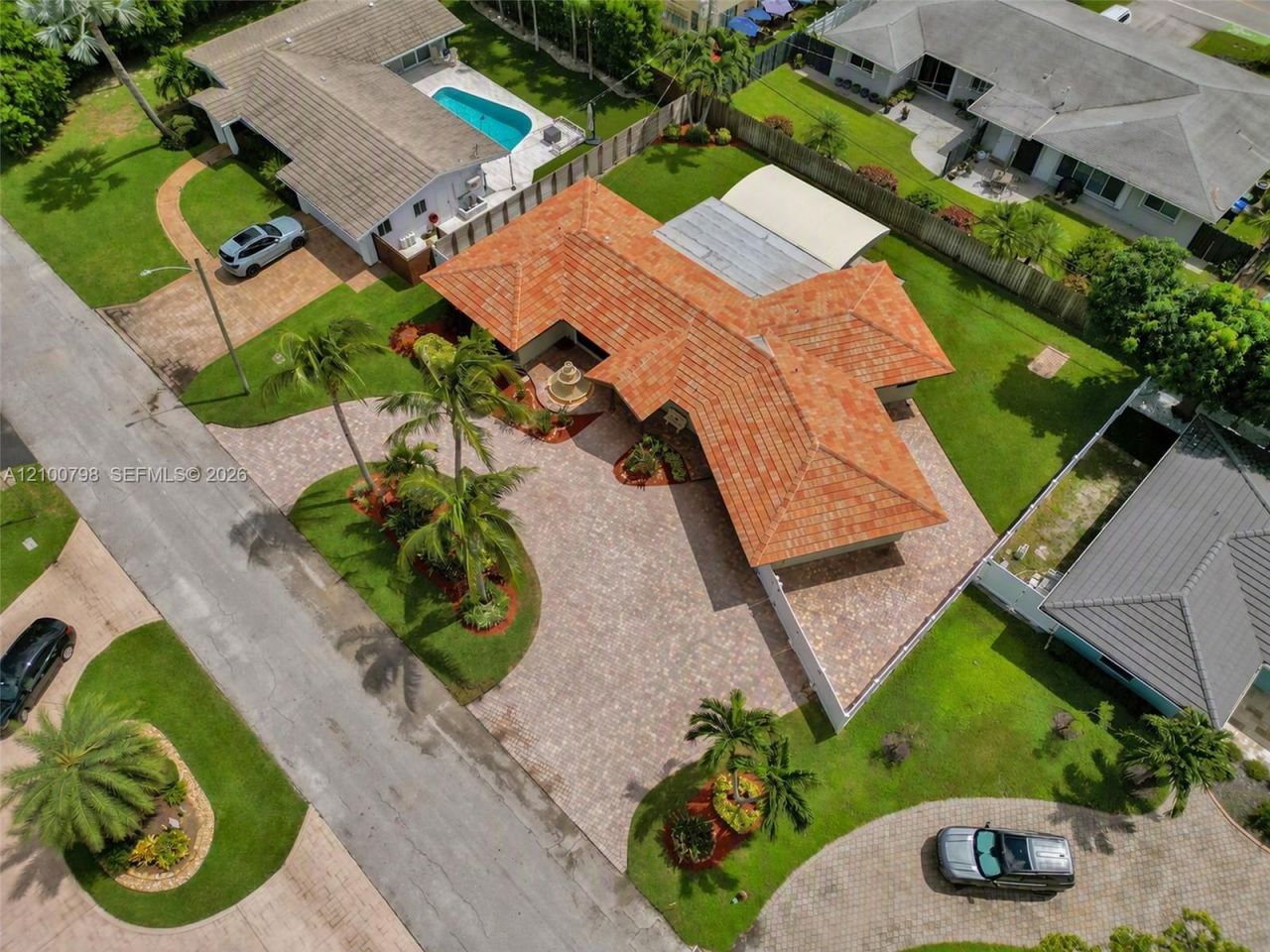 2756 NE 33rd St, Fort Lauderdale, FL 33306 Photo