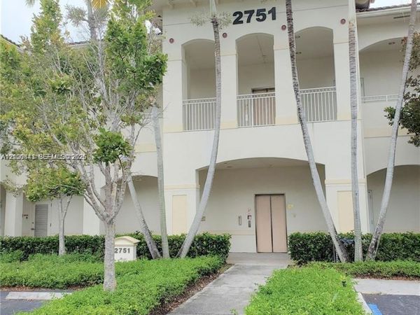 2751 Executive Park Dr , Unit 202, Weston, FL 33331