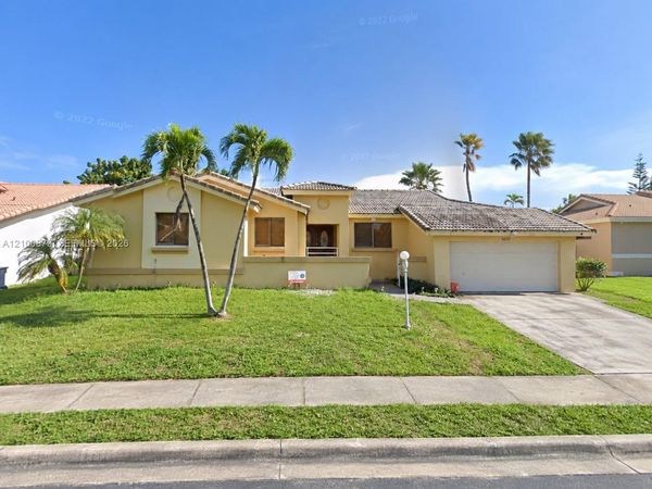 20205 SW 79th Ct, Cutler Bay, FL 33189