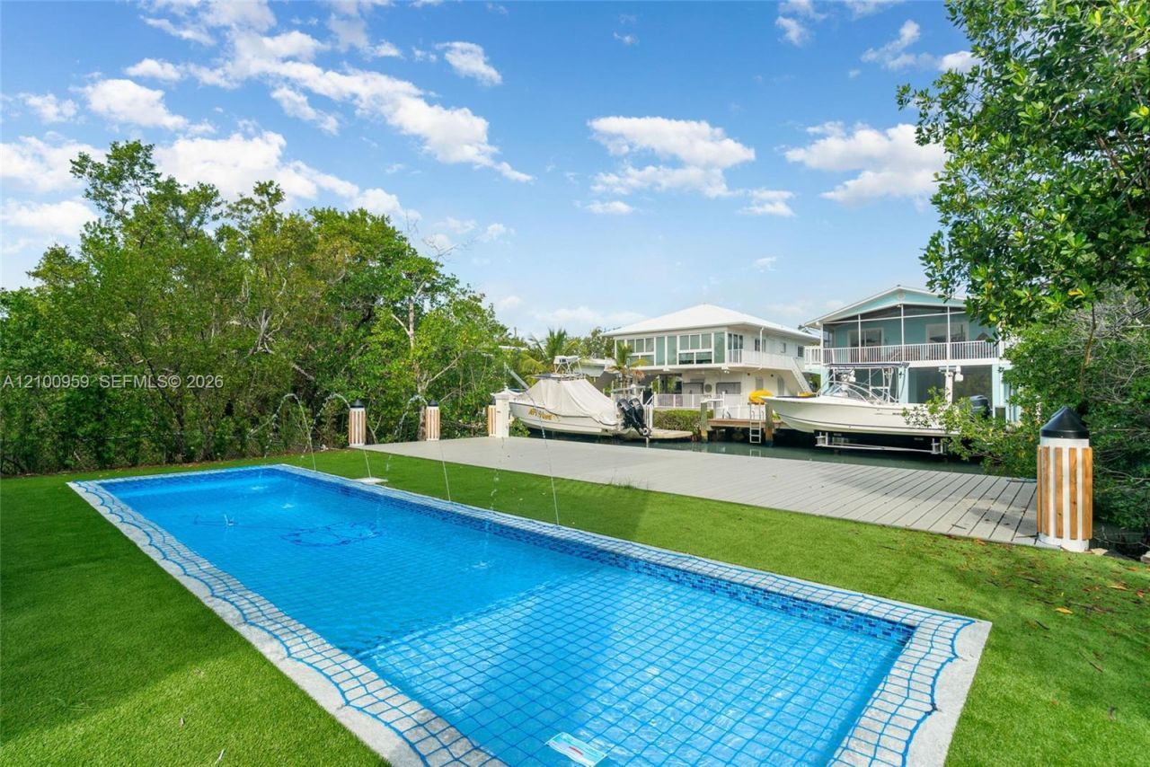 862 Cardinal , Key Largo, FL 33037 Photo