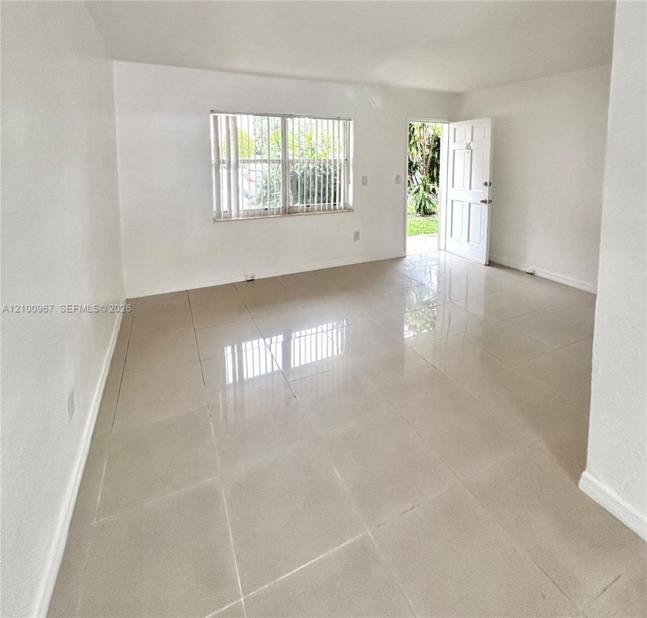 15 Alhambra Cir , Unit 16, Coral Gables, FL 33134 Photo