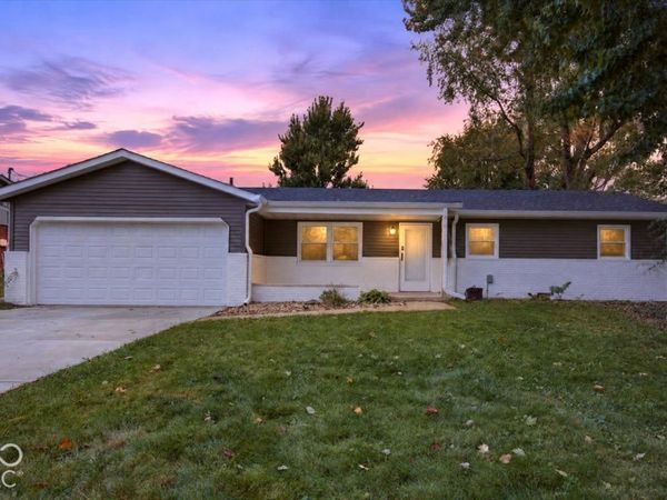 2815 Yellowwood Court, Columbus, IN 47203
