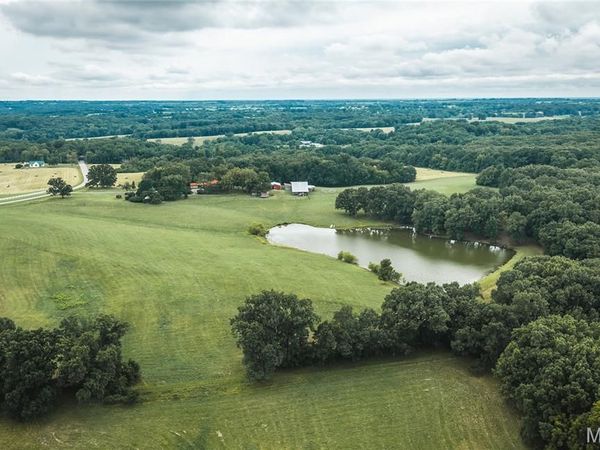 1137-3 Highway F , Eolia, MO 63344