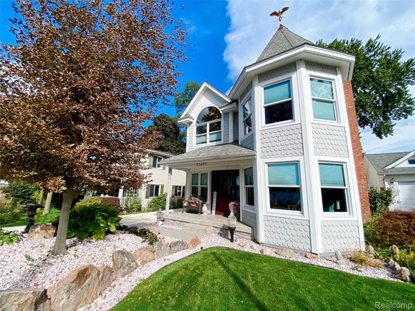 11493 E Shore Drive, Green Oak Township, Mi 48189