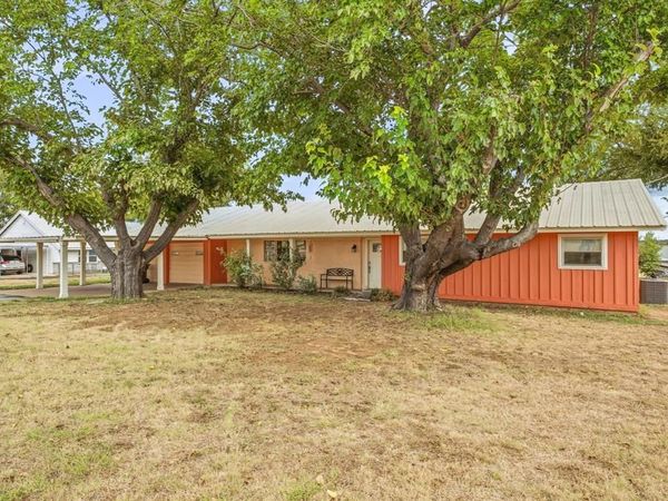 1276 FM 3003, Graham, TX 76450