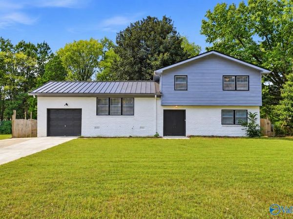 3105 Dyas Drive NW, Huntsville, AL 35810