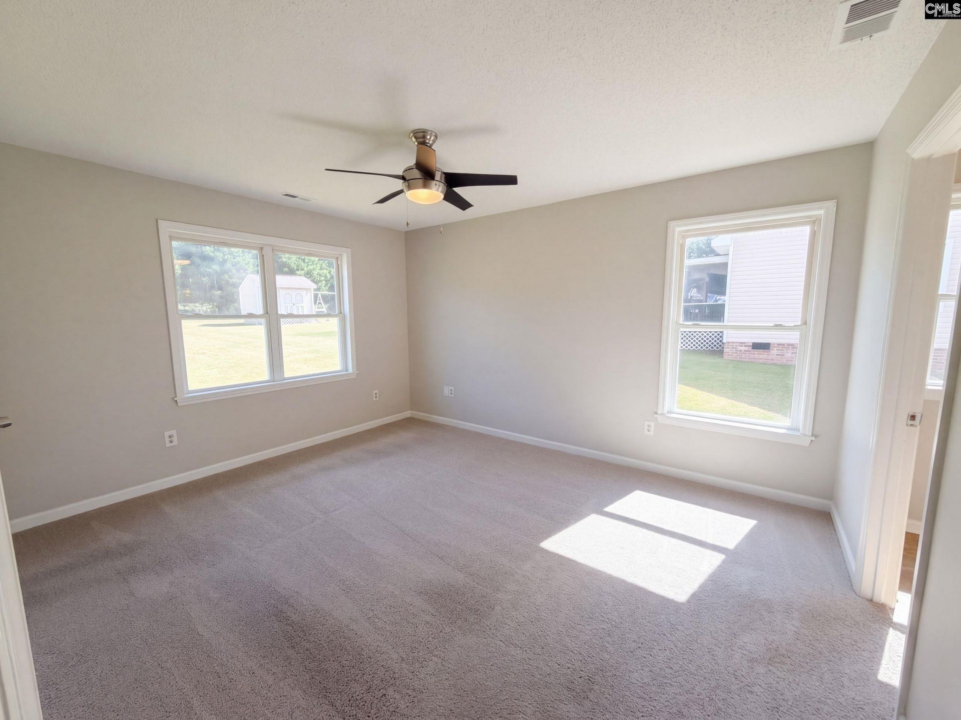 3200 Trotter Road  Photo 4