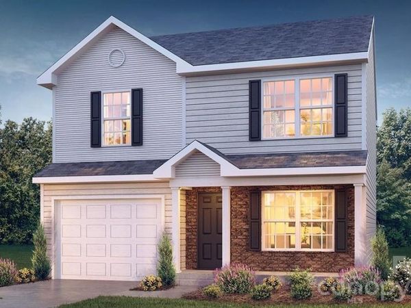 2141 10th Street SE, Hickory, NC 28602