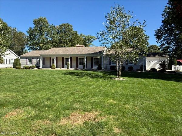1927 N Walnut Street , Dover, OH 44622