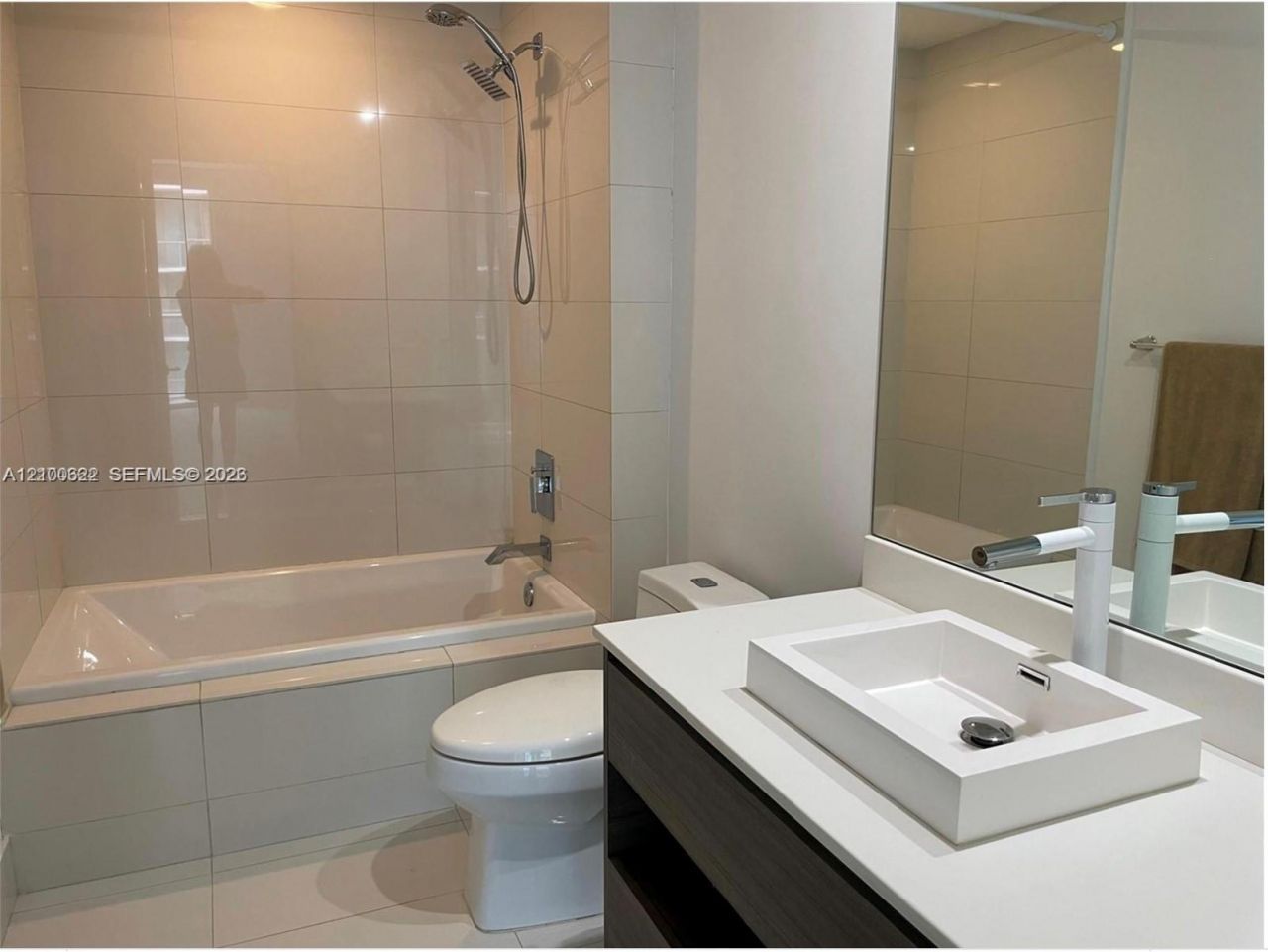 1100 S Miami Ave , Unit 1406, Miami, FL 33130 Photo