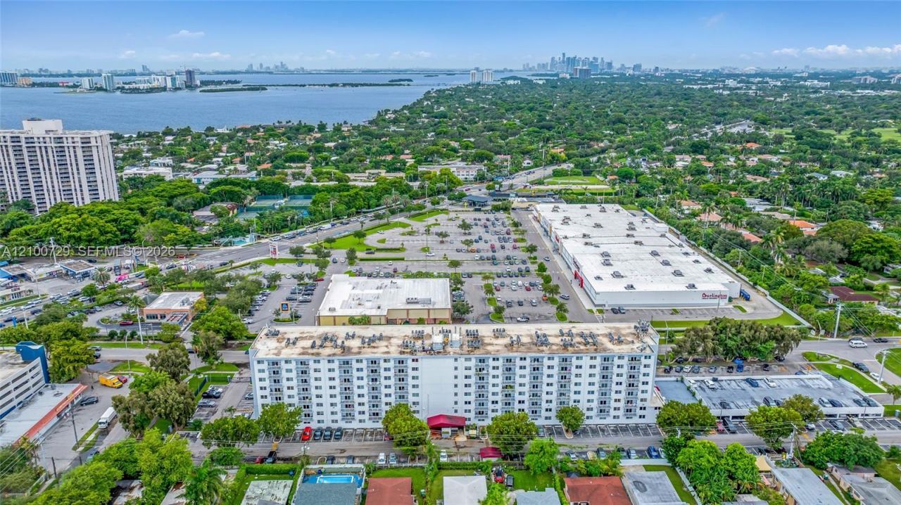 1251 NE 108th St , Unit 501, Miami, FL 33161 Photo