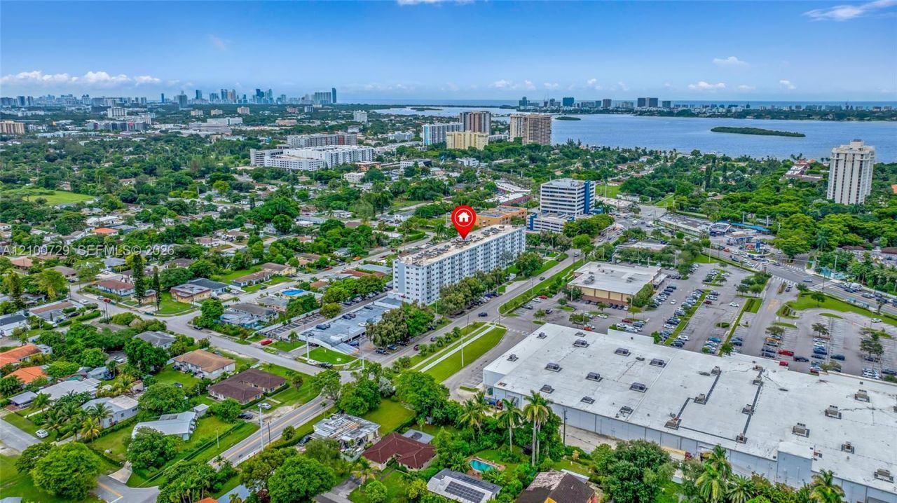 1251 NE 108th St , Unit 501, Miami, FL 33161 Photo