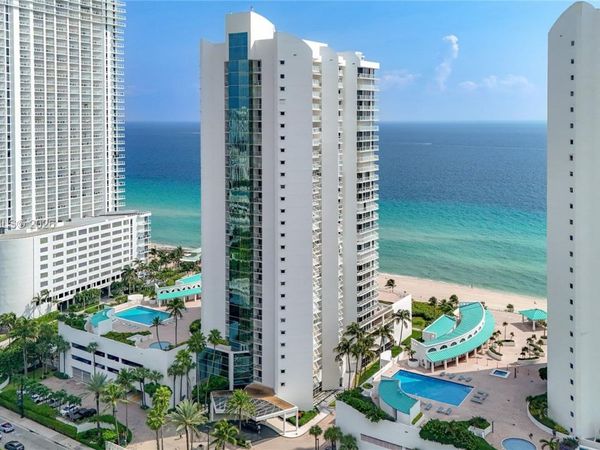 16485 Collins Ave, Unit 2635, Sunny Isles Beach, FL 33160
