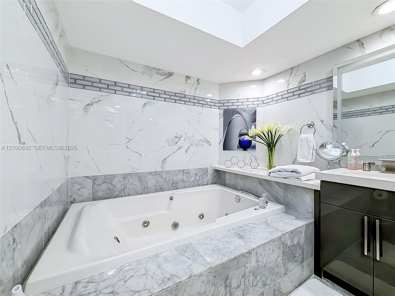 16485 Collins Ave, Unit 2635, Sunny Isles Beach, FL 33160 Photo