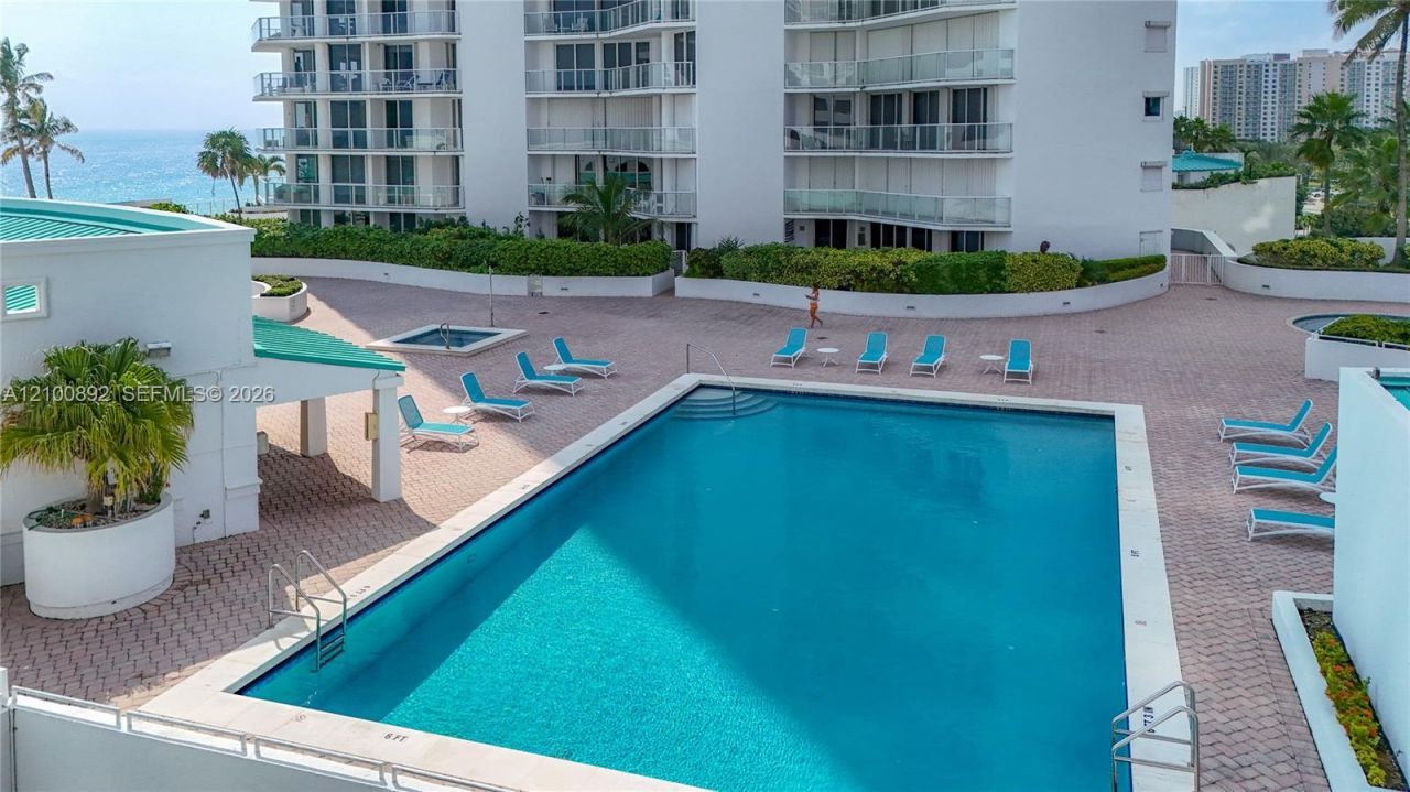 16485 Collins Ave, Unit 2635, Sunny Isles Beach, FL 33160 Photo