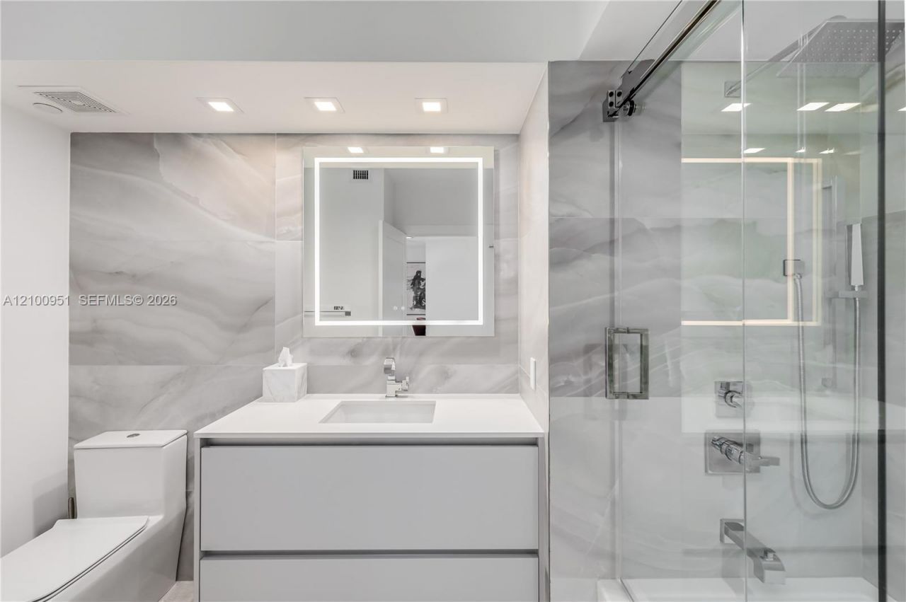 1330 West Ave, Unit 1514, Miami Beach, FL 33139 Photo