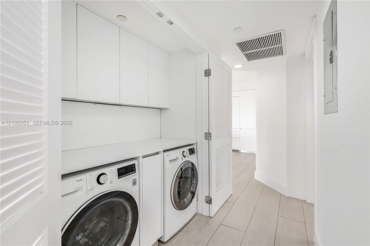 1330 West Ave, Unit 1514, Miami Beach, FL 33139 Photo