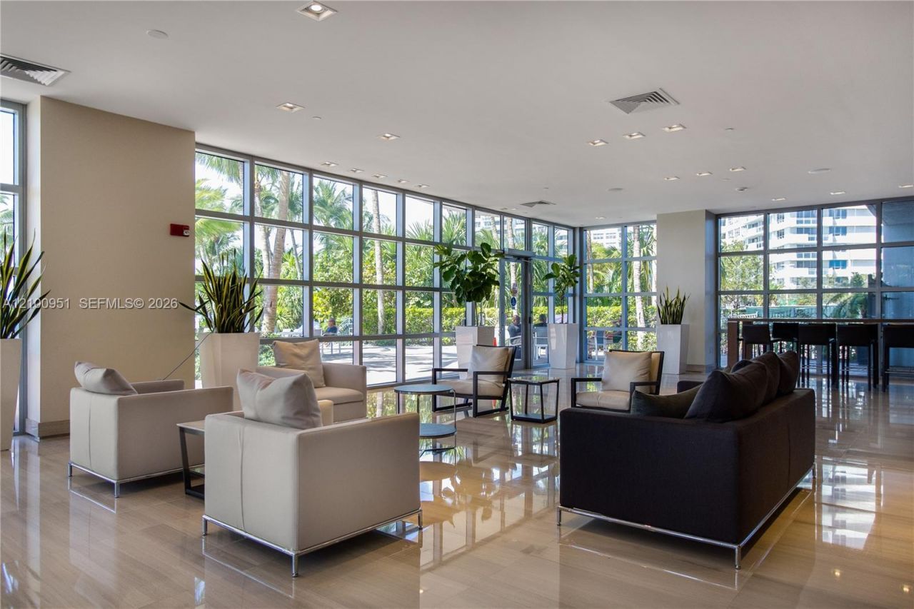 1330 West Ave, Unit 1514, Miami Beach, FL 33139 Photo