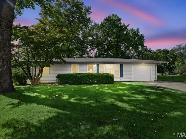 211 Edding Lane , Fairview Heights, IL 62208