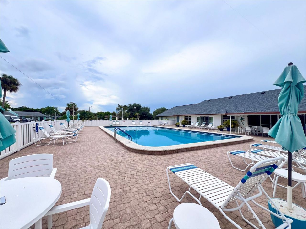 4205 34th Avenue Drive W, Bradenton, FL 34205 Photo