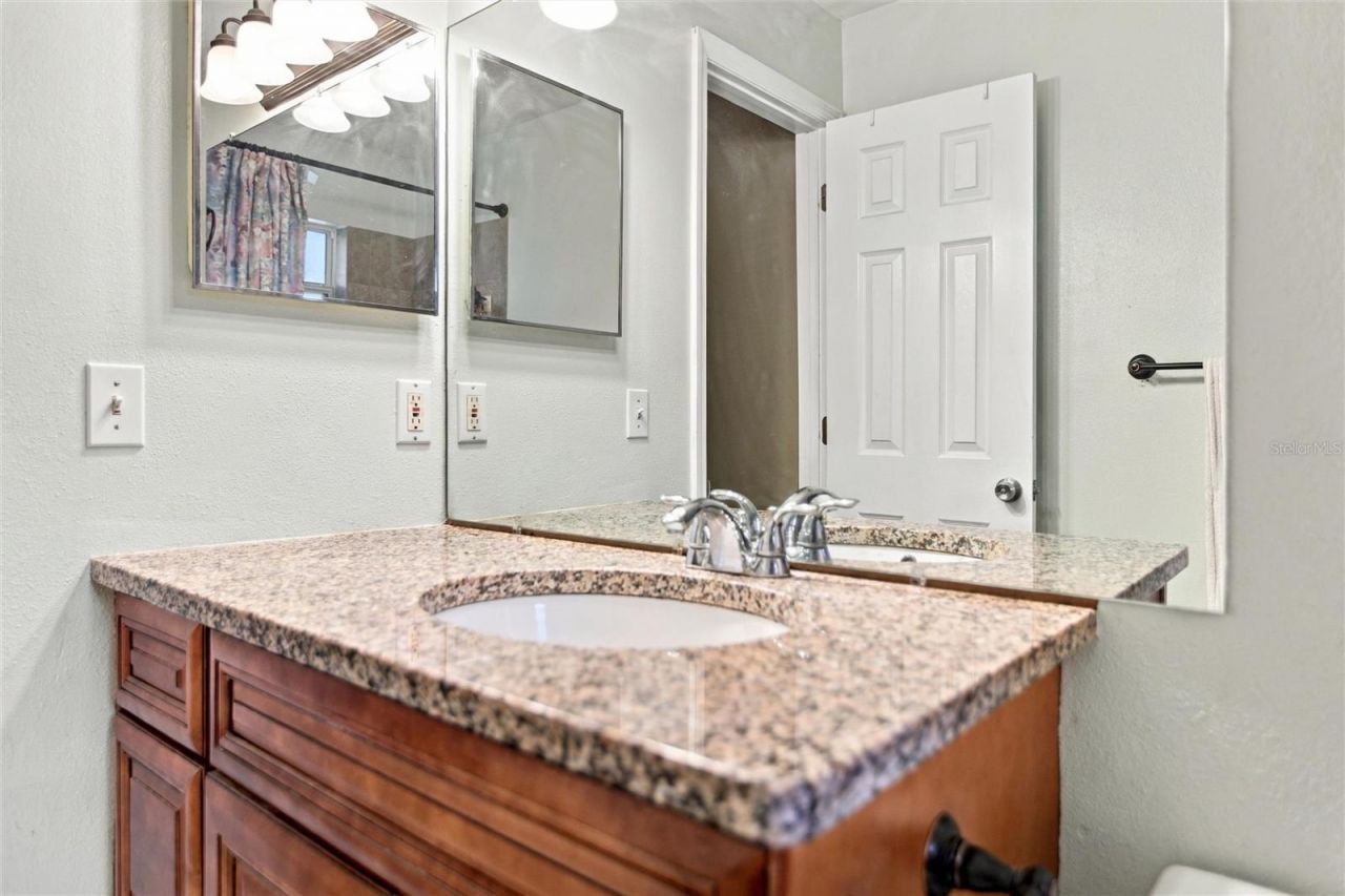 313 Robin Hill Drive , Altamonte Springs, FL 32701 Photo