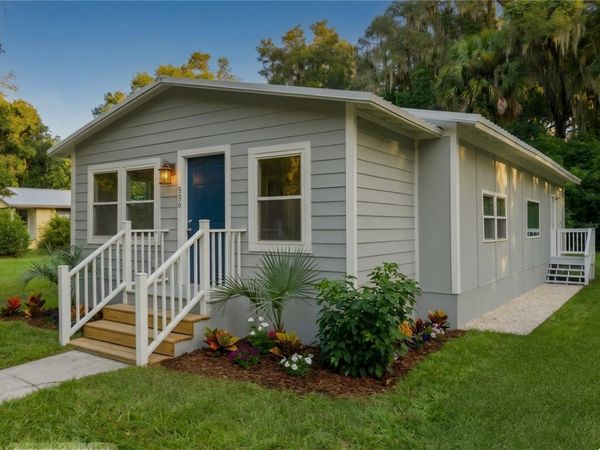 936 LAKE ARGENTA DRIVE , CRESCENT CITY, FL 32112