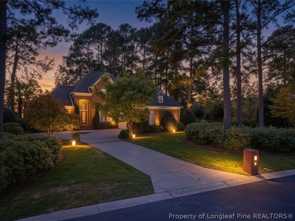 7011 Surrey Road, Fayetteville, NC 28306