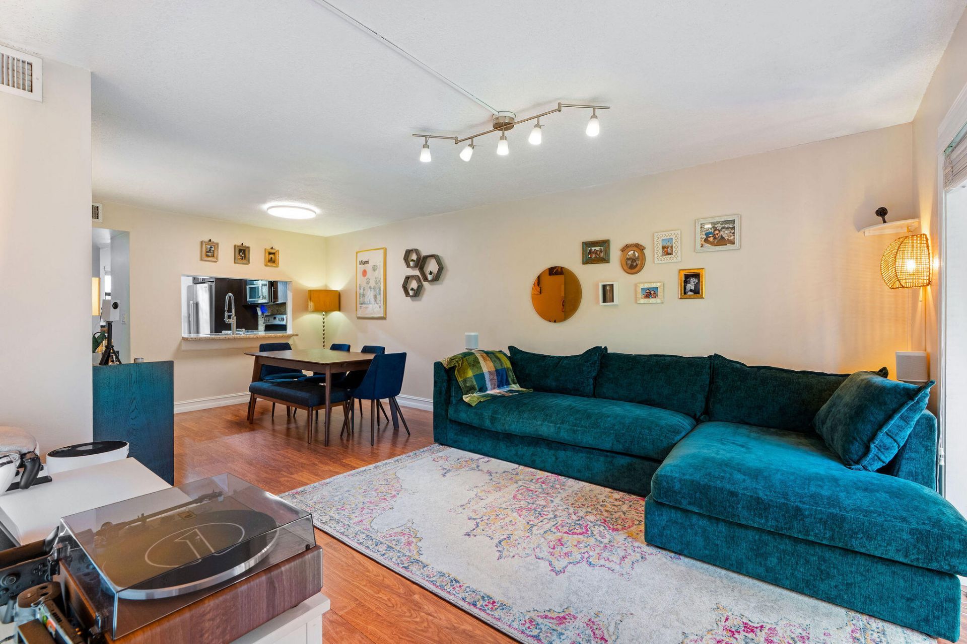 10417 NW 11th Street, Unit 104, Pembroke Pines, FL 33026 Photo