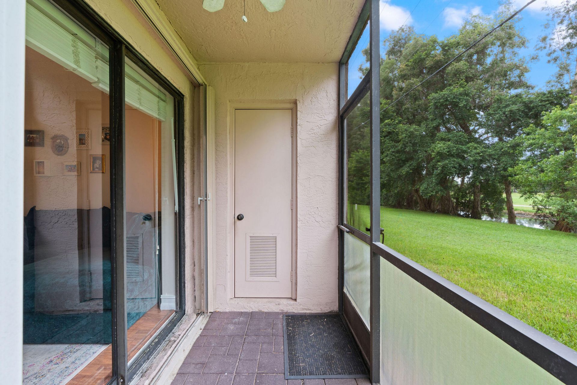 10417 NW 11th Street, Unit 104, Pembroke Pines, FL 33026 Photo