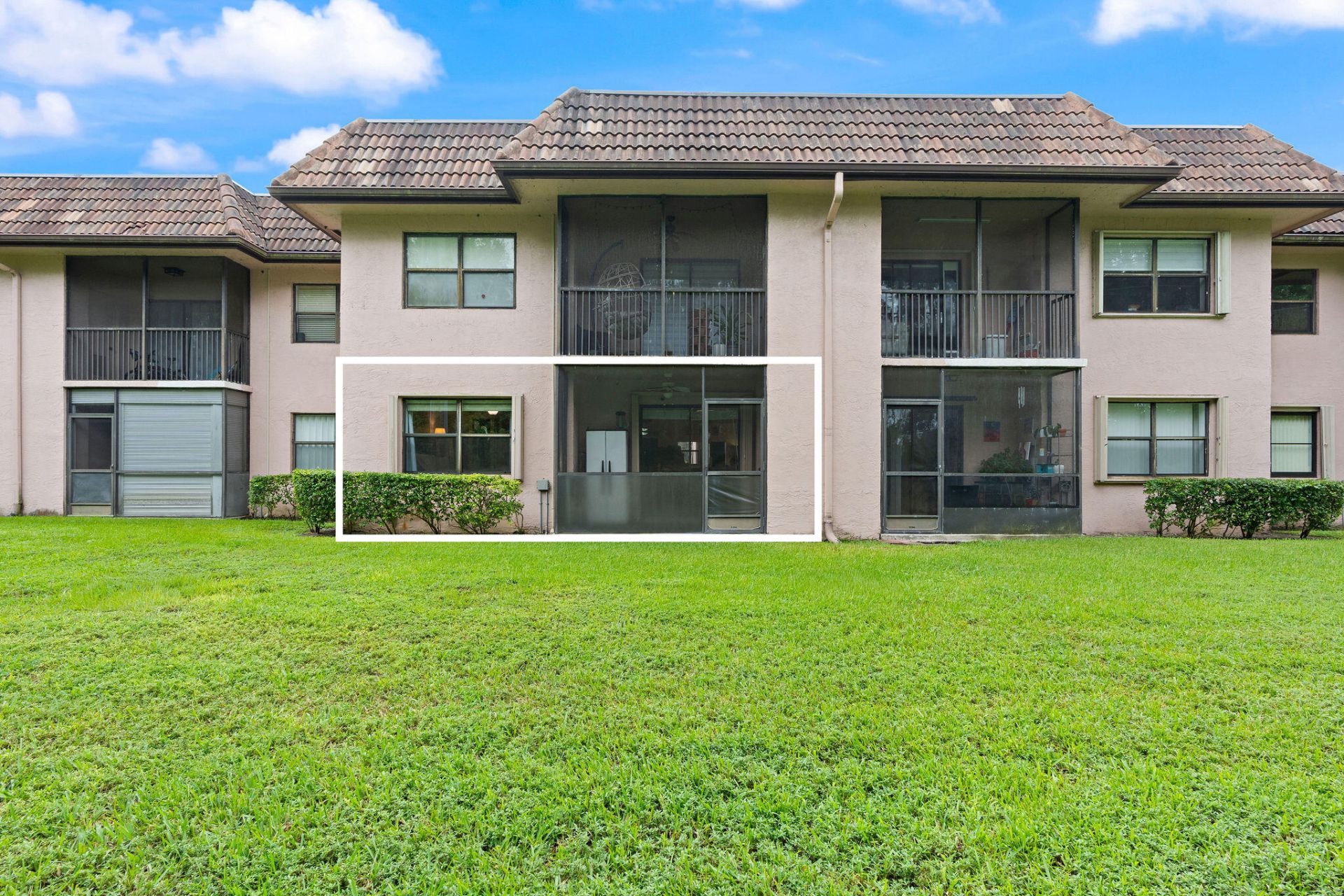 10417 NW 11th Street, Unit 104, Pembroke Pines, FL 33026 Photo