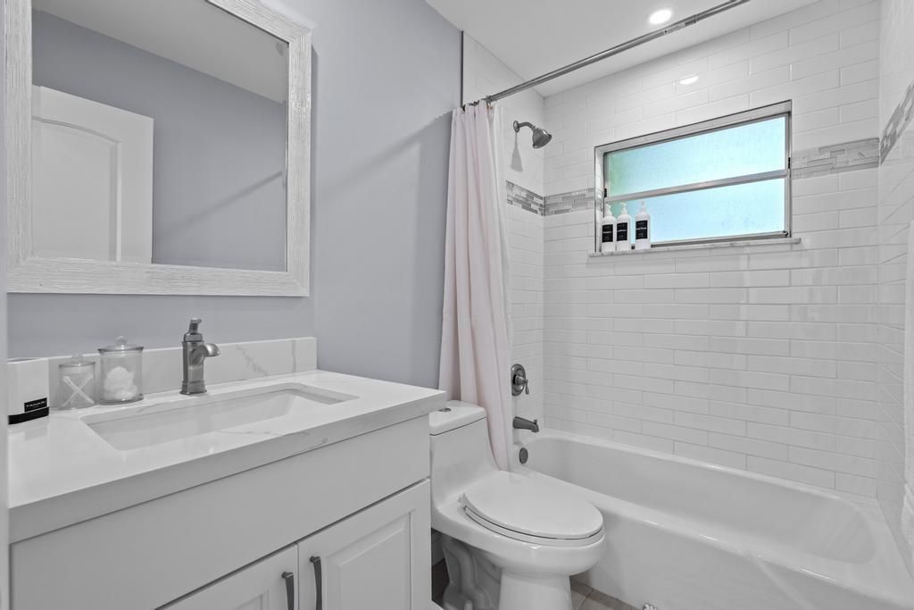 1593 NE 24th Street, Jensen Beach, FL 34957 Photo