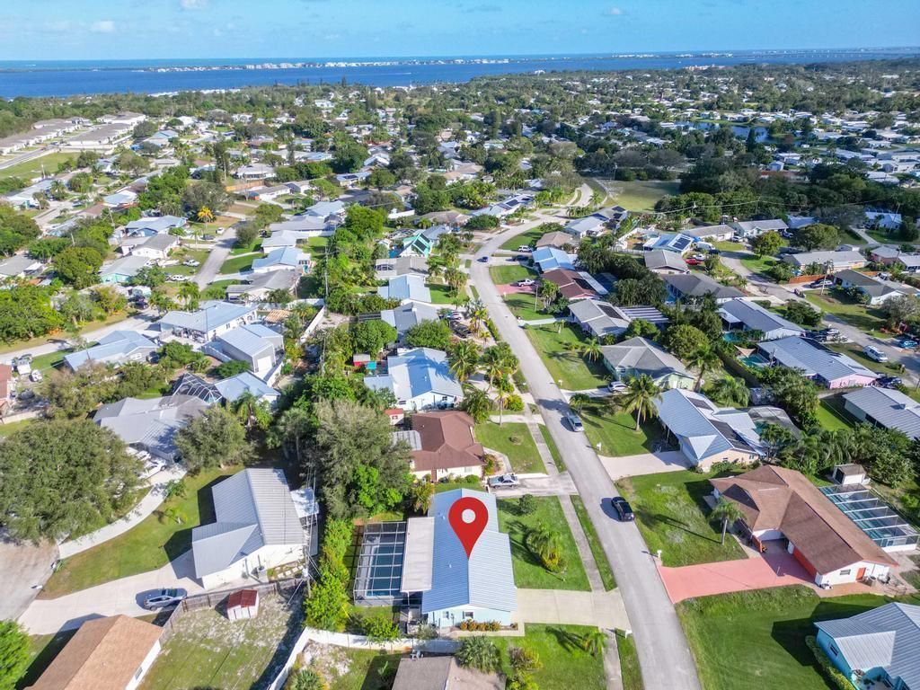 1593 NE 24th Street, Jensen Beach, FL 34957 Photo