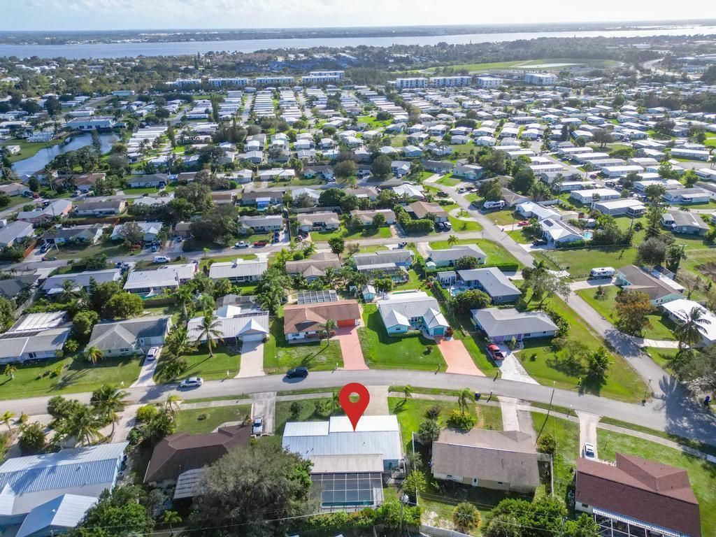 1593 NE 24th Street, Jensen Beach, FL 34957 Photo