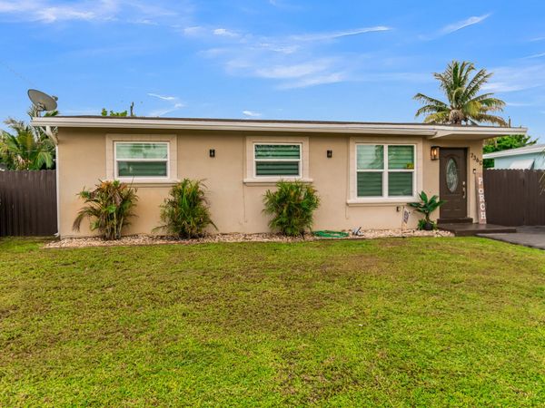 7360 ARTHUR Street, Hollywood, FL 33024