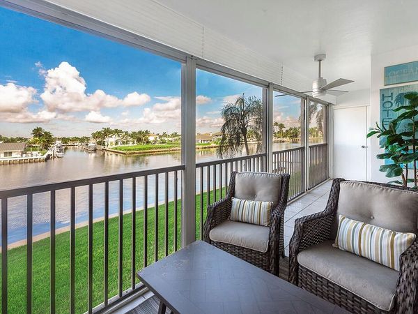 985 SE 19th Avenue, Deerfield Beach, FL 33441