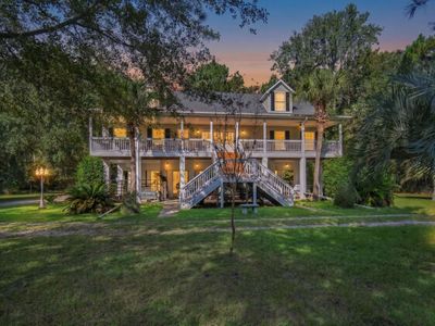 7909 Edingsville Beach Road, Edisto Island, SC 29438