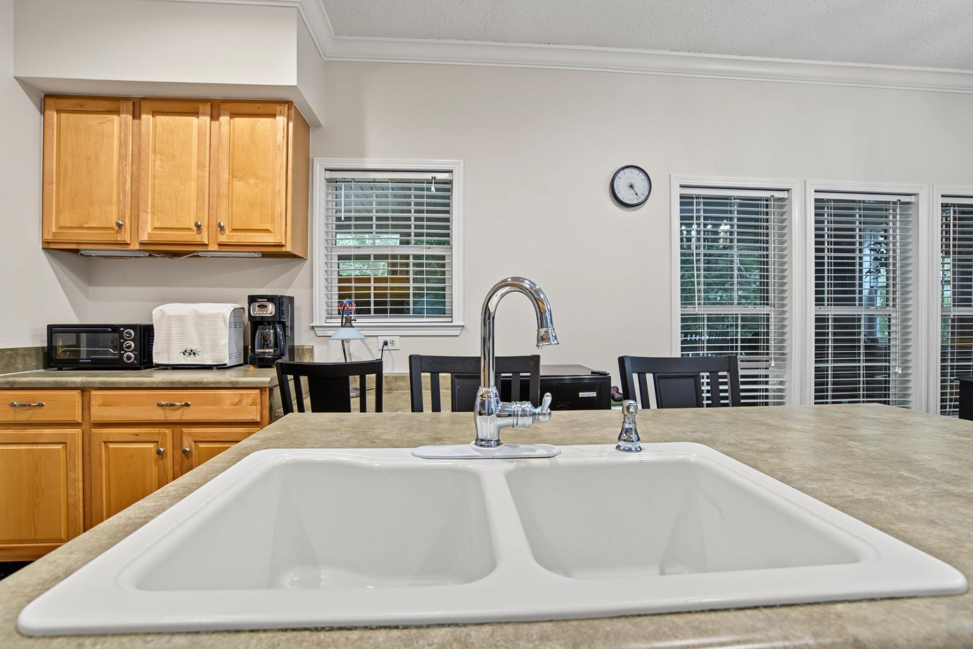7909 Edingsville Beach Road Photo 23