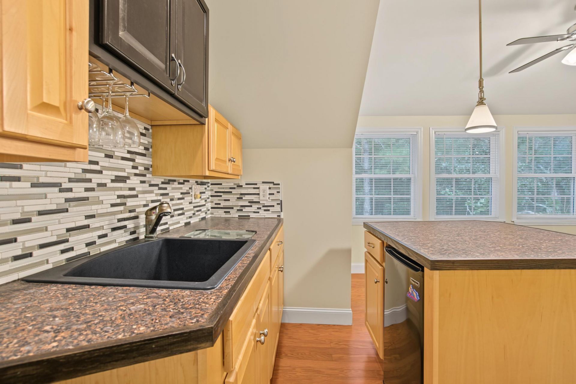 7909 Edingsville Beach Road Photo 31