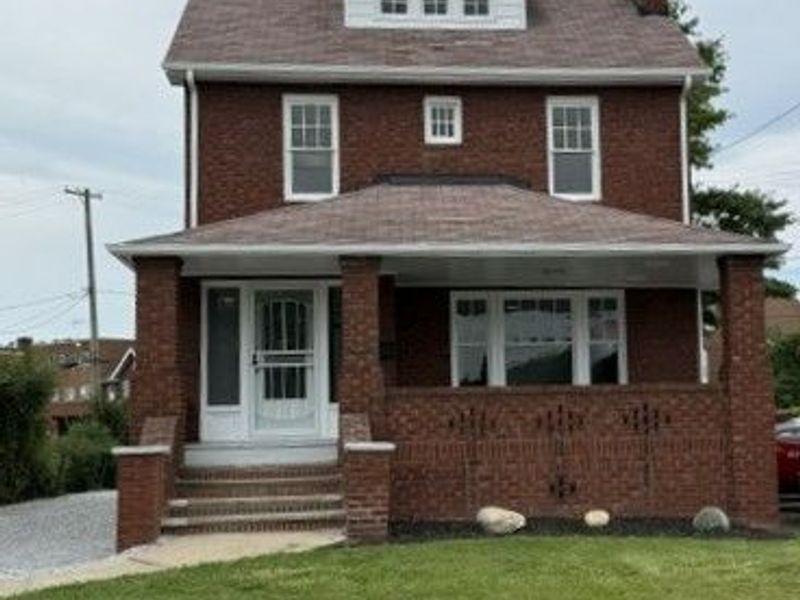 496 E 185th Street, Cleveland, OH 44119 Photo 1