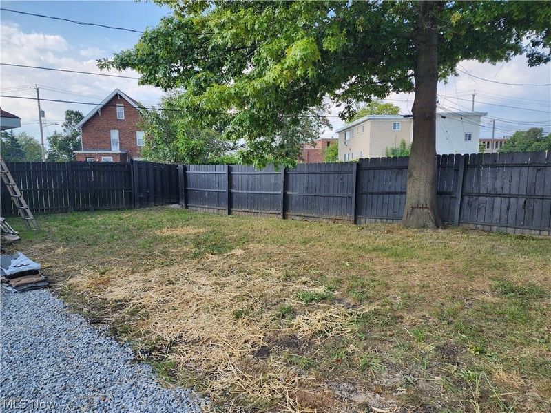 496 E 185th Street, Cleveland, OH 44119 Photo 31