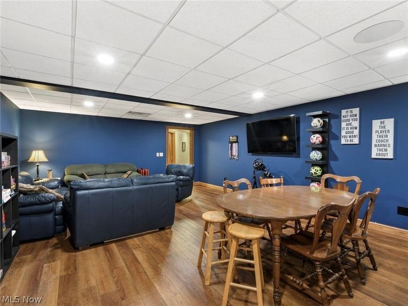 411 Donahey Avenue NE, New Philadelphia, OH 44663 Photo 38