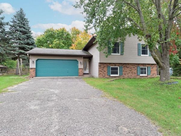 5466 Otter View Court , White Bear Lake, MN 55110