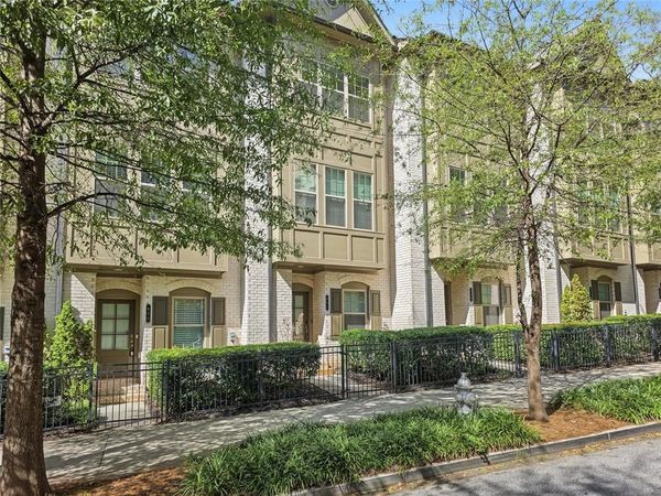 631 Broadview Place NE, Atlanta, GA 30324
