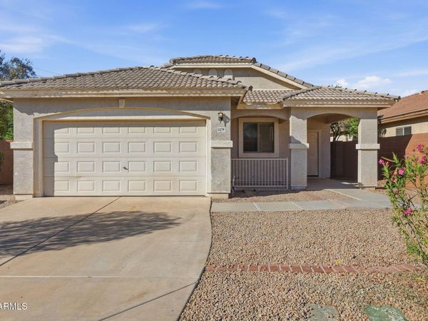 11179 W ALMERIA Road, Avondale, AZ 85392
