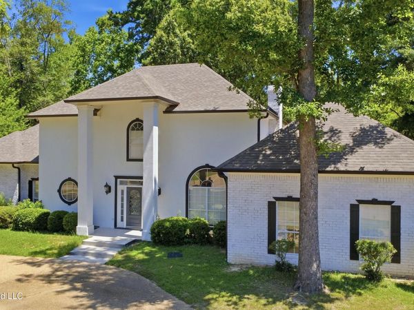 409 Fawnwood Drive, Brandon, MS 39042