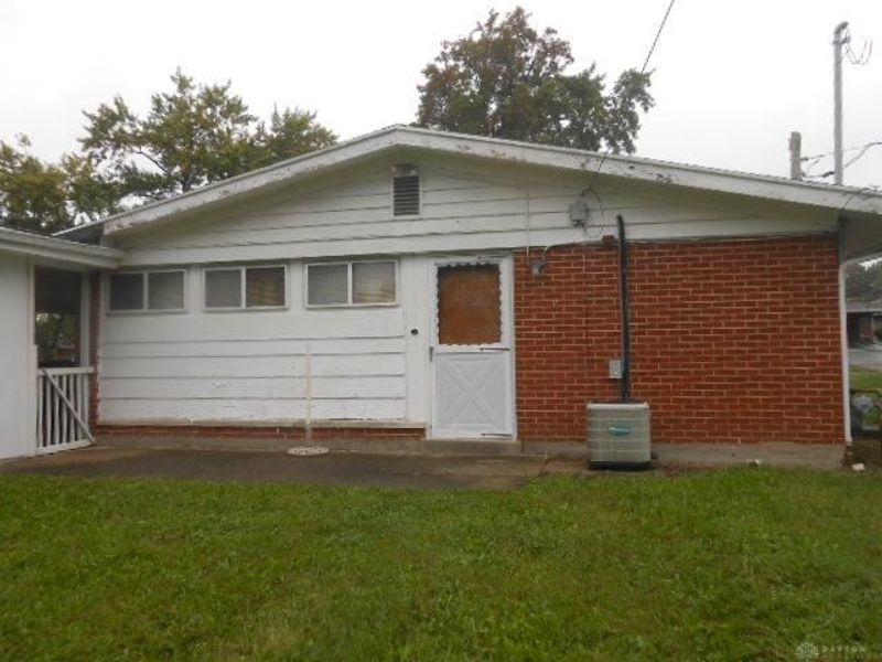 4638 Hedgewood Drive, Dayton, OH 45406 Photo 7