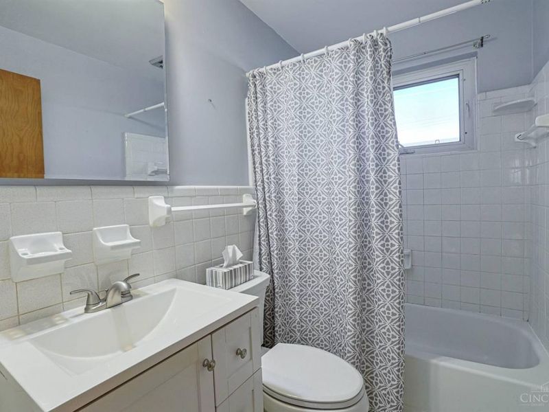 1190 Thurnridge Drive, Reading, OH 45215 Photo 25