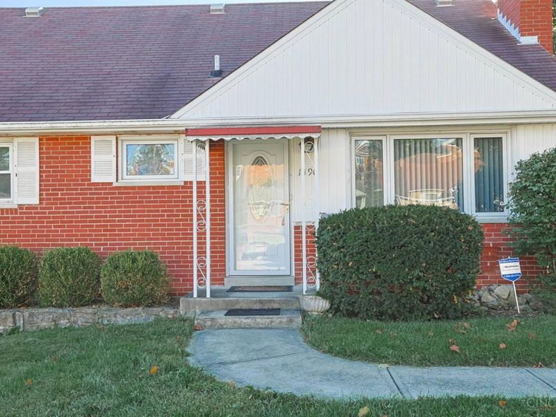 1190 Thurnridge Drive, Reading, OH 45215 Photo 3