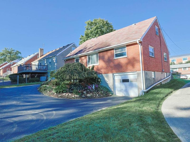 1190 Thurnridge Drive, Reading, OH 45215 Photo 37